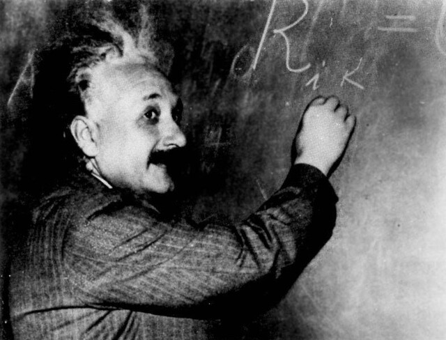 Override of the title Einstein